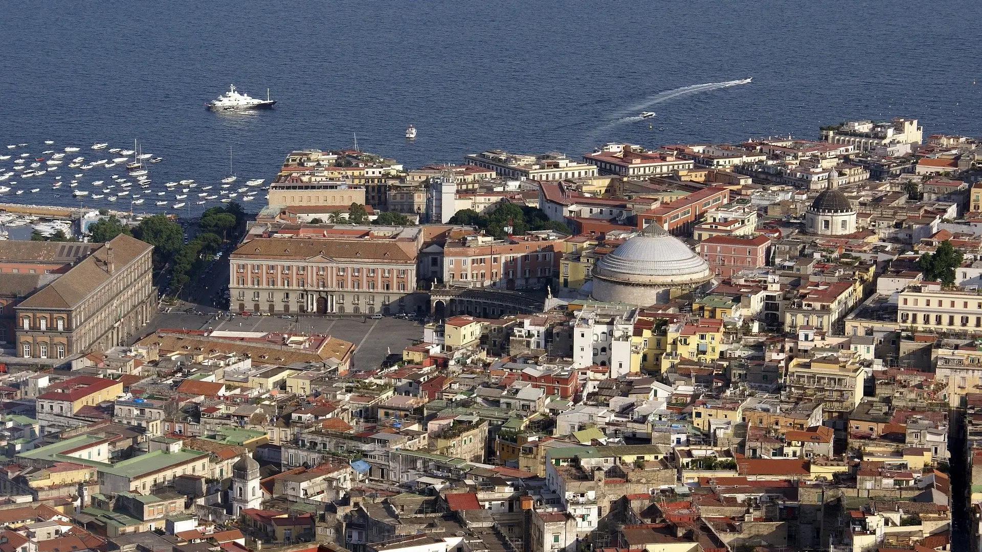 Campania, il Recovery di Cgil, Legambiente e Libera: lavoro, diritti, sostenibilità