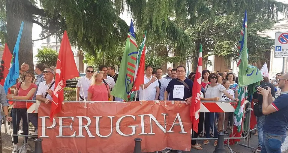 Perugia, in fabbrica, dove vincono le donne della Cgil
