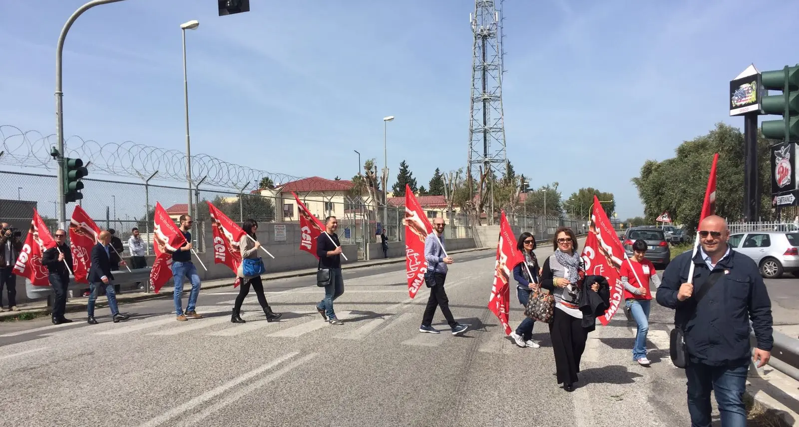 Catania, lavoratori del «bacino» ancora in piazza