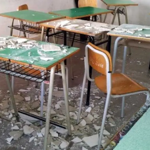 La scuola a pezzi