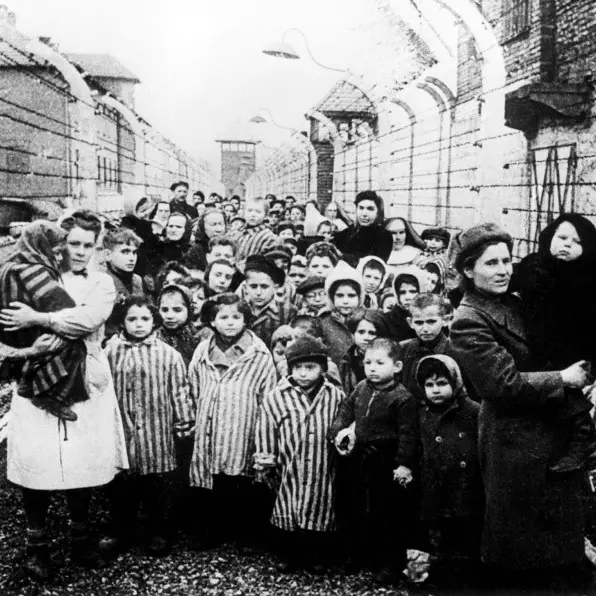 Quel giorno ad Auschwitz la strage dei bambini