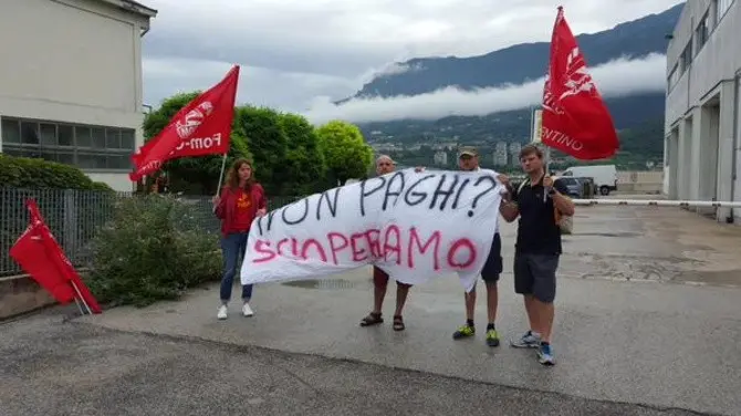 Trento: sciopero alla Targotimbri (da Twitter @cgildeltrentino)