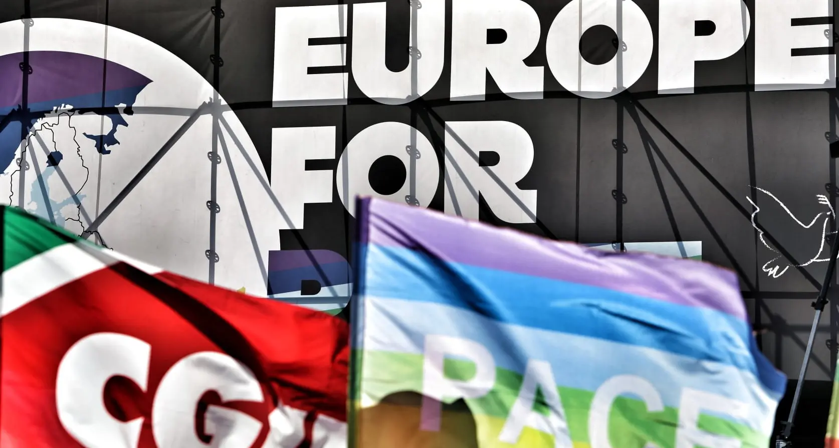 Mininni: «Per la pace serve un'Europa autonoma e coraggiosa»