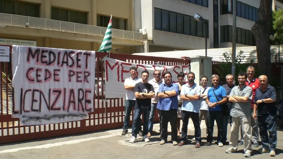 Una protesta dei lavoratori Dng