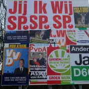 Olanda: il voto premia liberali e laburisti