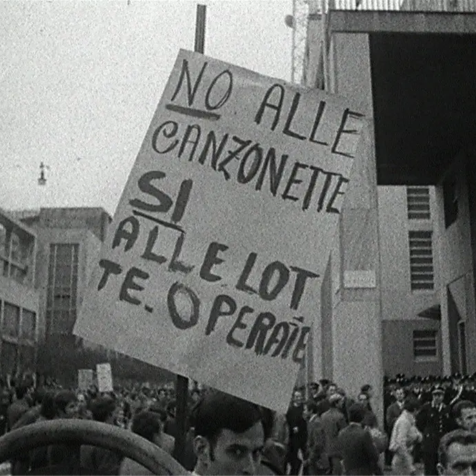 Lavorare stancava (racconto politico datato)