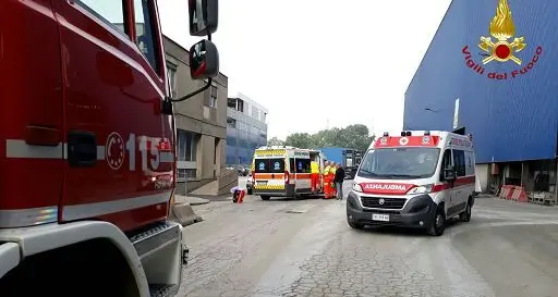 Gravissimo incidente alle Acciaierie Venete, 4 ustionati