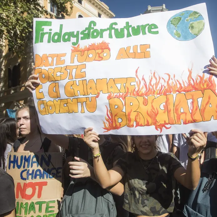 Clima, la Cgil in piazza per il quarto sciopero globale