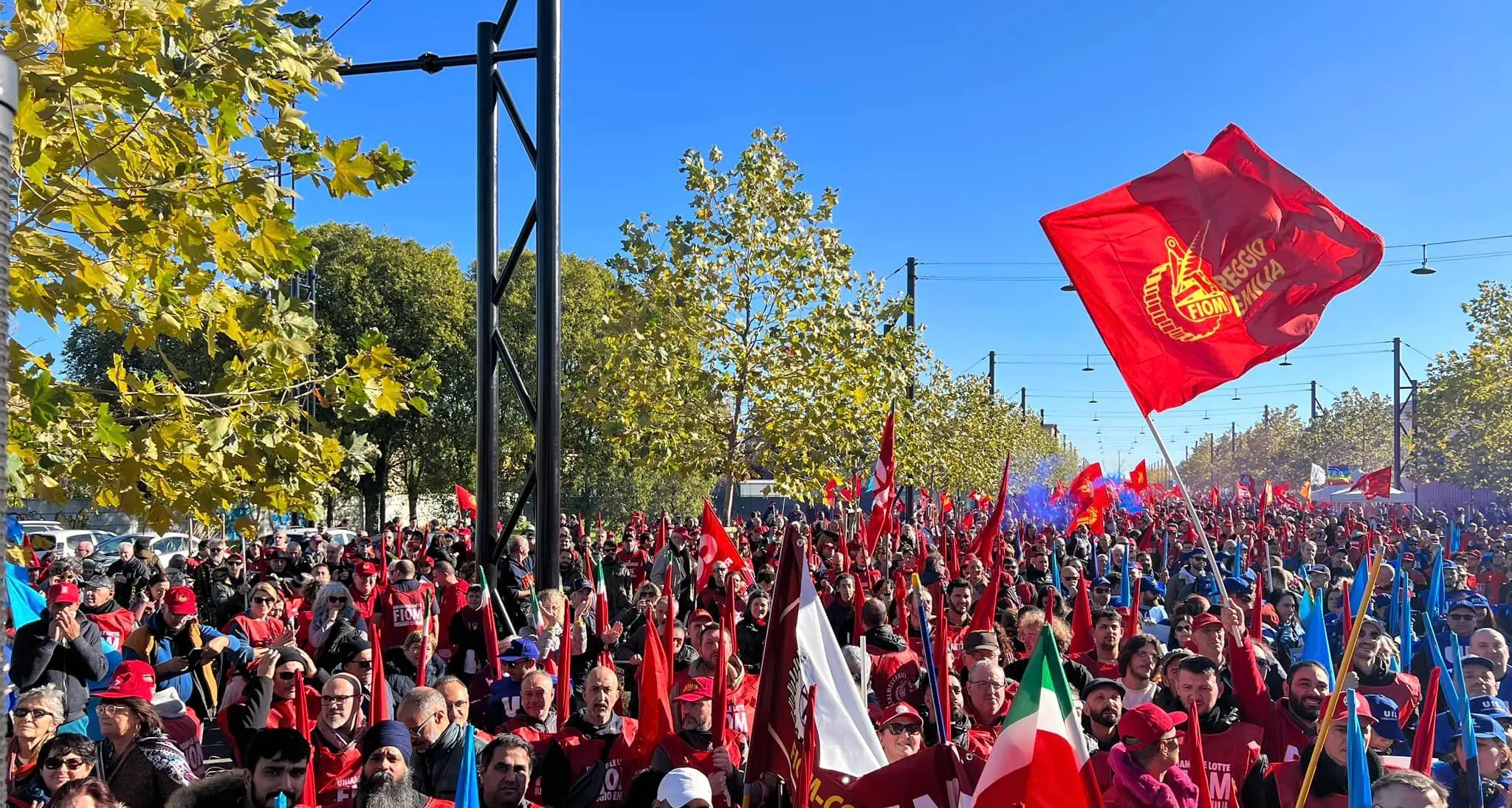 A Reggio Emilia uno sciopero d’altri tempi, numeri record