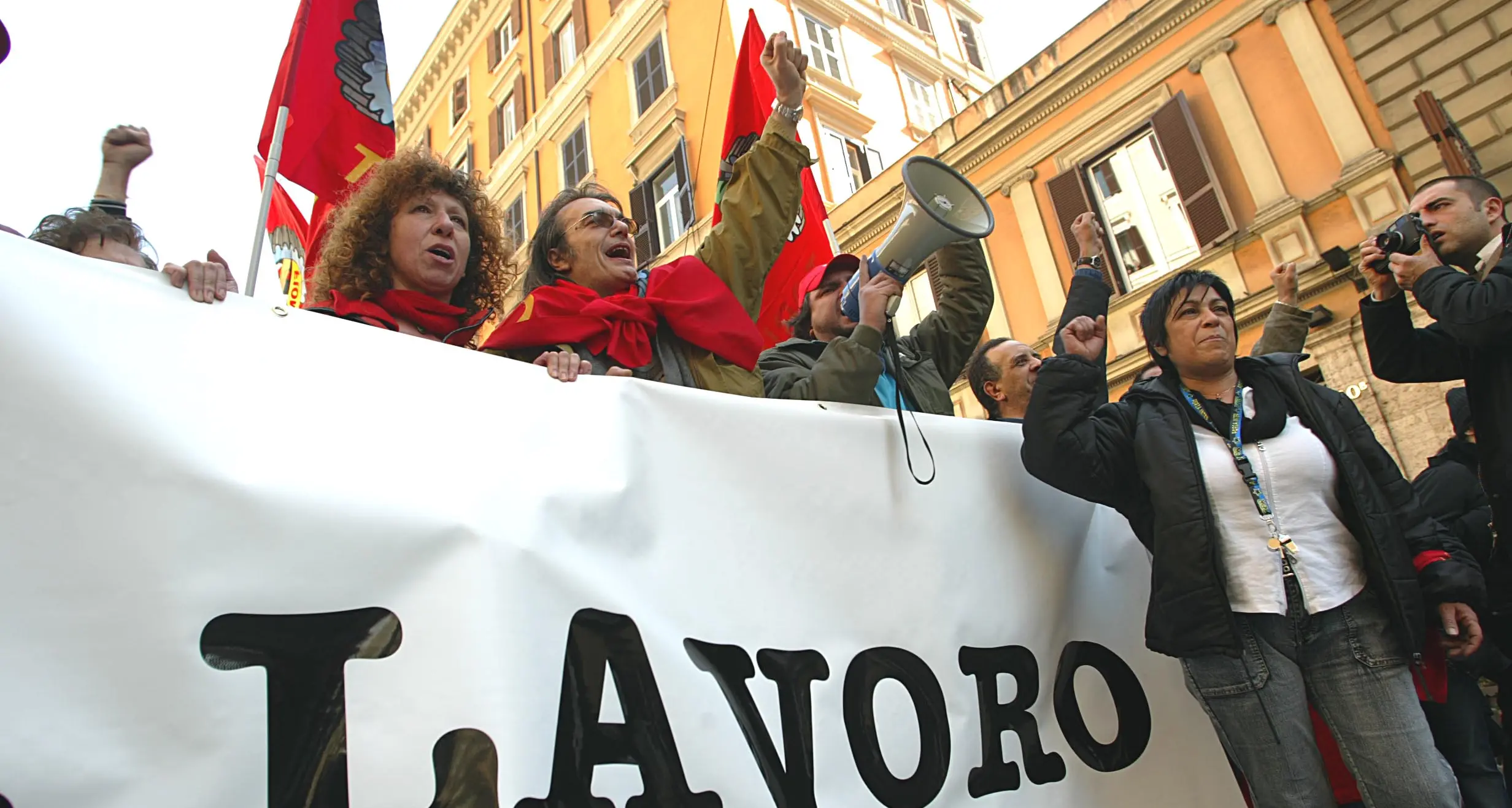 Occupazione in Liguria. Calà, Cgil: “Mercato del lavoro traballante e prospettive incerte”
