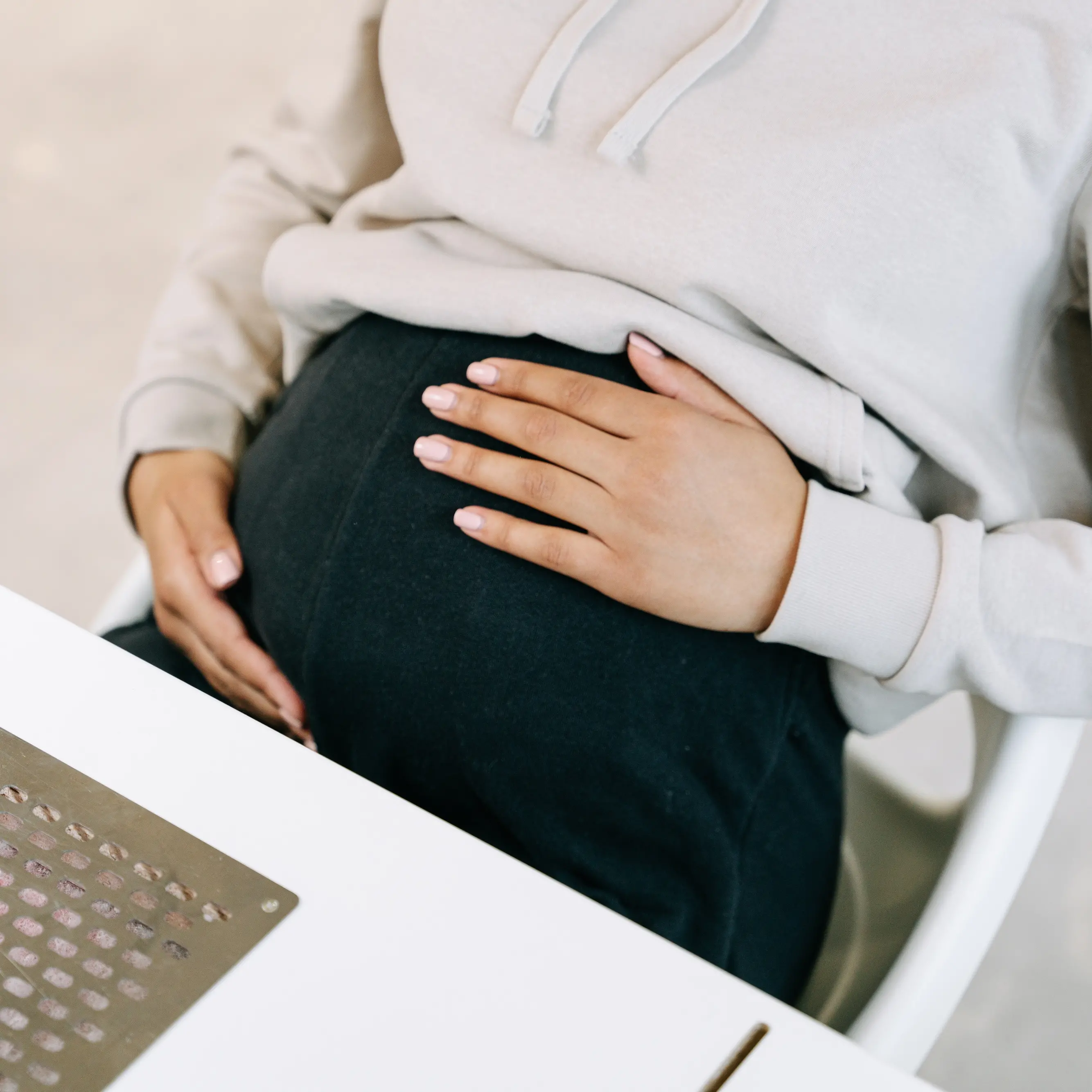 Come richiedere il congedo di maternità obbligatorio