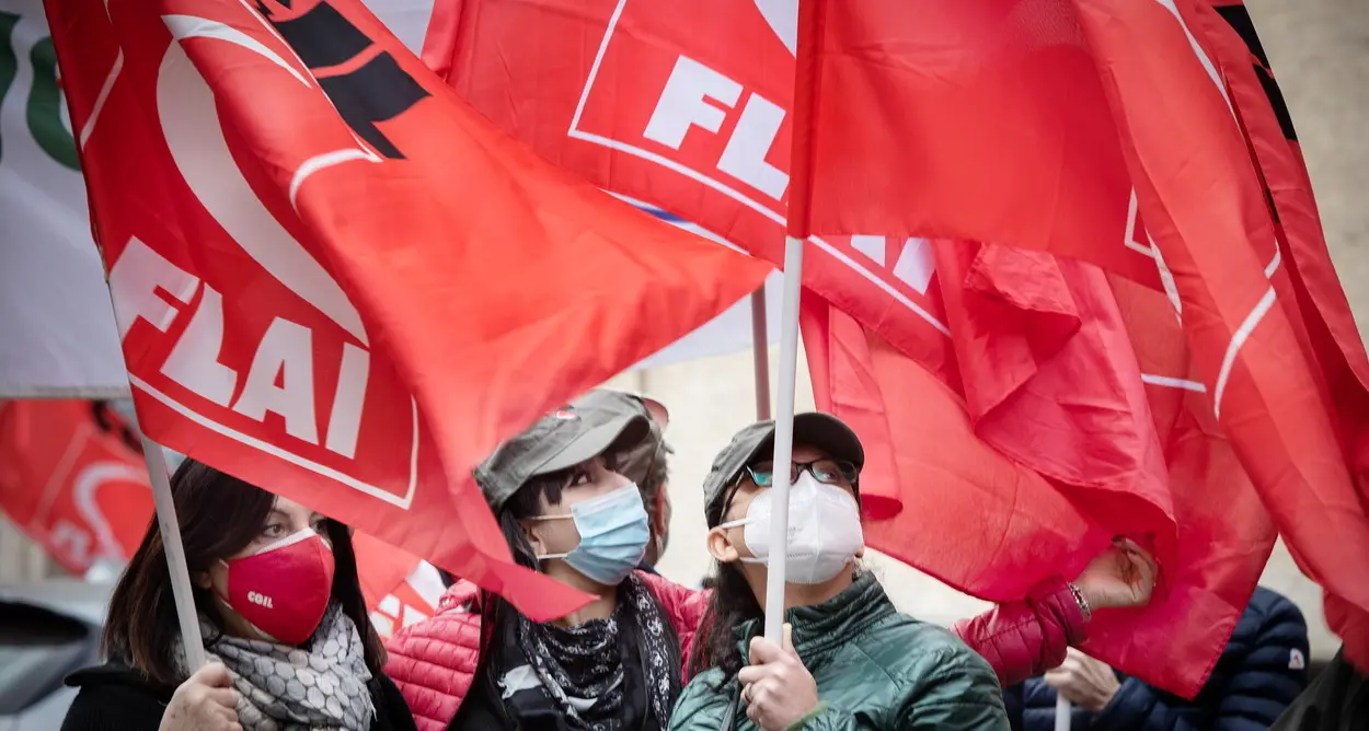 Flai Cgil Salerno: «Fare sindacato non può essere motivo di licenziamento»