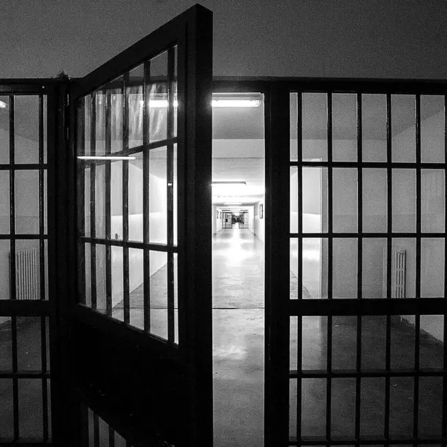 Allarme polizia penitenziaria: 131 agenti positivi