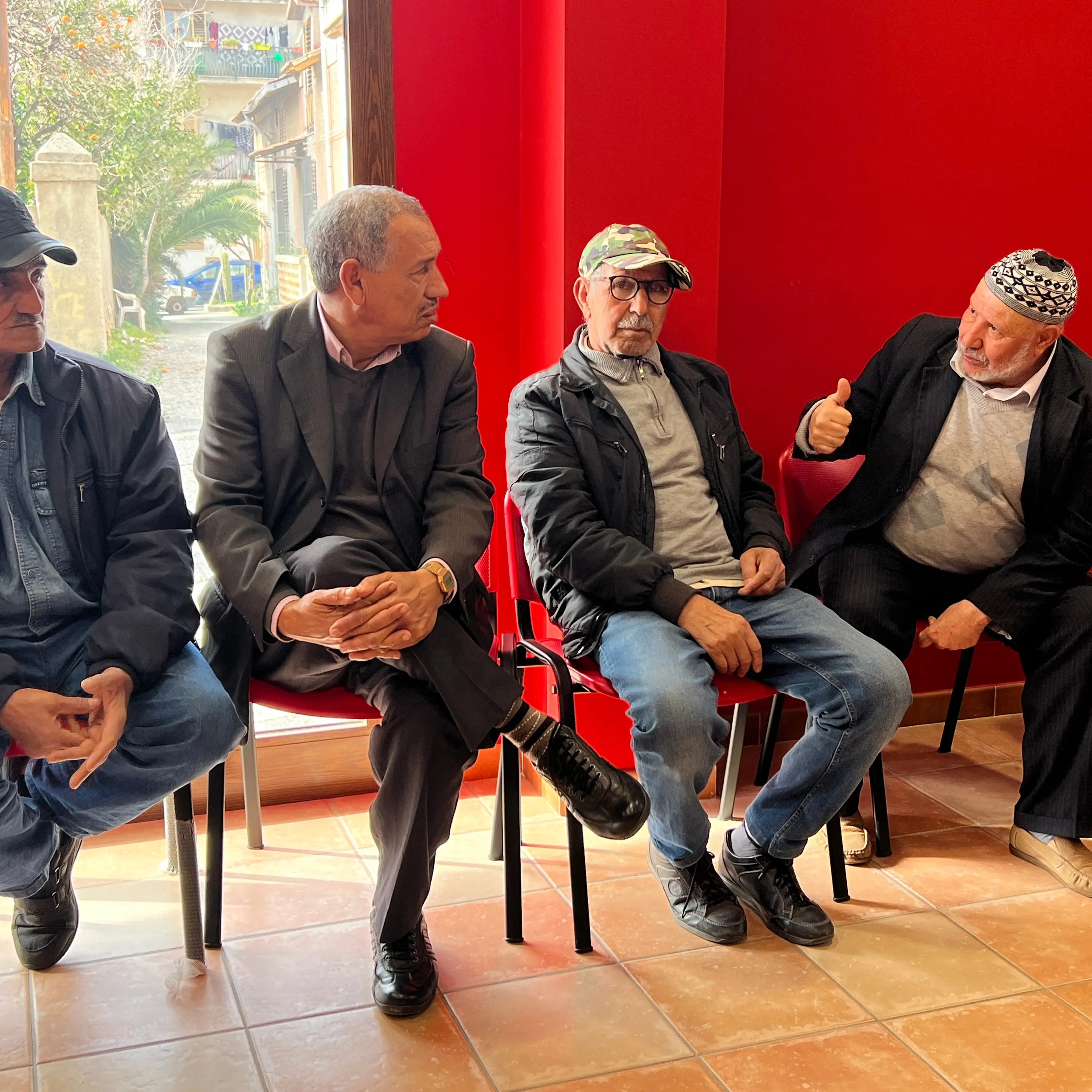 Calabria, la fragilità degli immigrati anziani