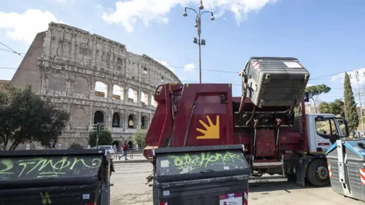 Cenciarelli (Fp Cgil Roma Lazio): «Lavorare come nell'800 ed essere trattati da criminali è una cosa inammissibile»