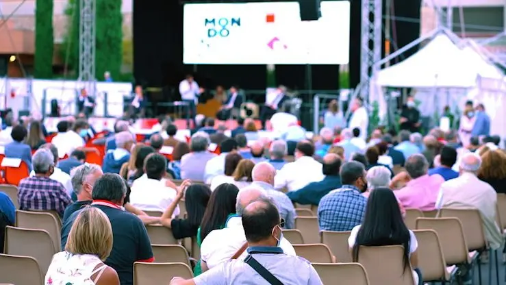 Basilicata, voglia di piazza e di sicurezza