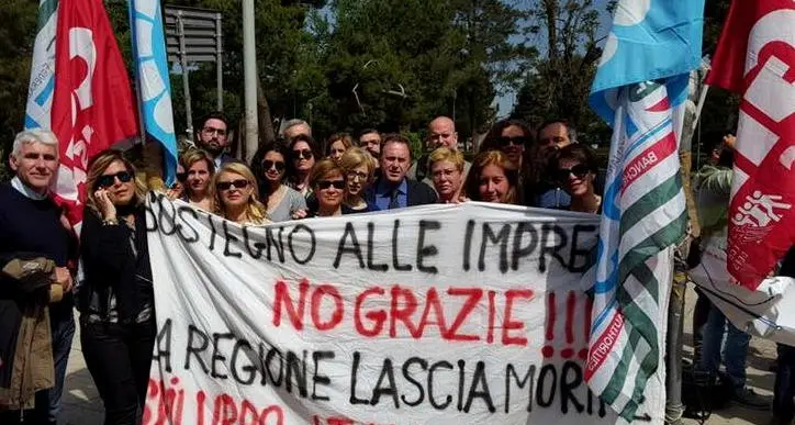 Sviluppo Italia Sicilia, lavoratori esclusi dall'albo unico