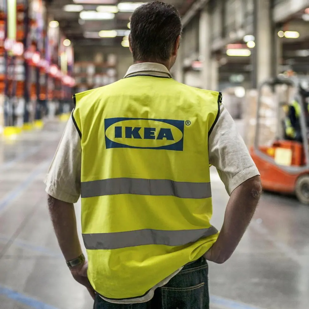 Francia: Ikea a processo, è accusata di spiare i dipendenti