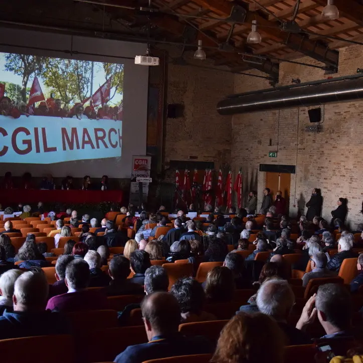 Cgil Marche: il documento politico del congresso