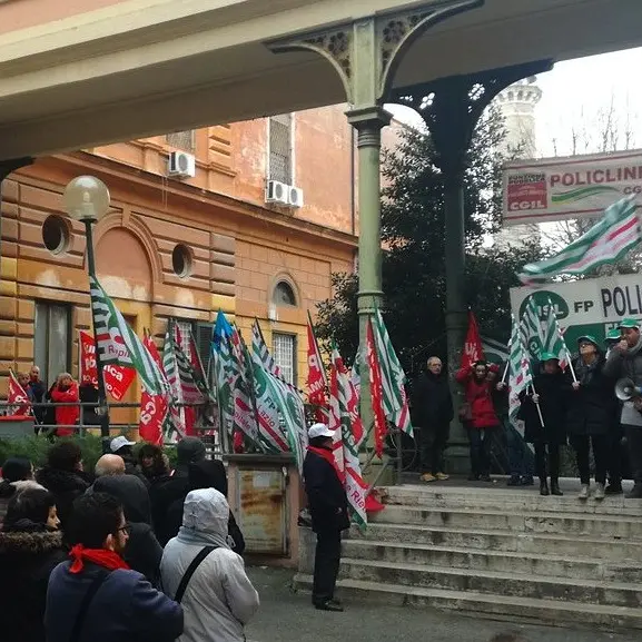 Roma, assemblea all'Umberto I: verso lo sciopero
