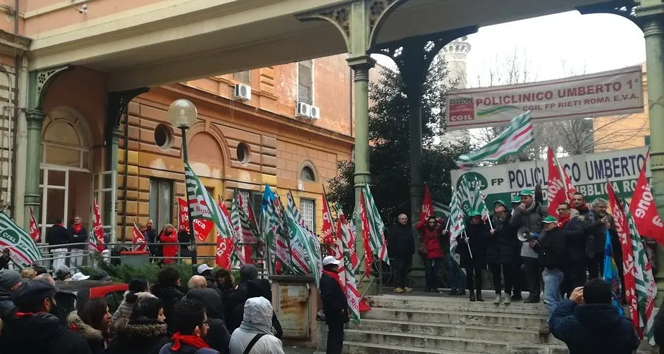 Roma, assemblea all'Umberto I: verso lo sciopero