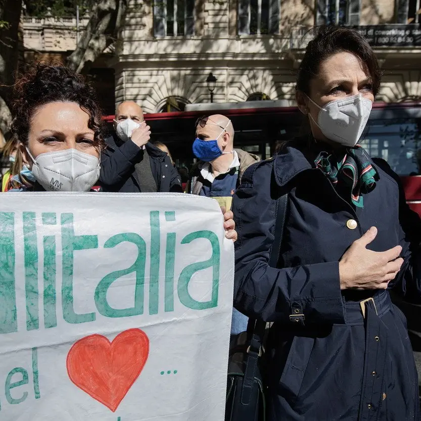 Alitalia: sindacati, Governo rigetti imposizioni Ue