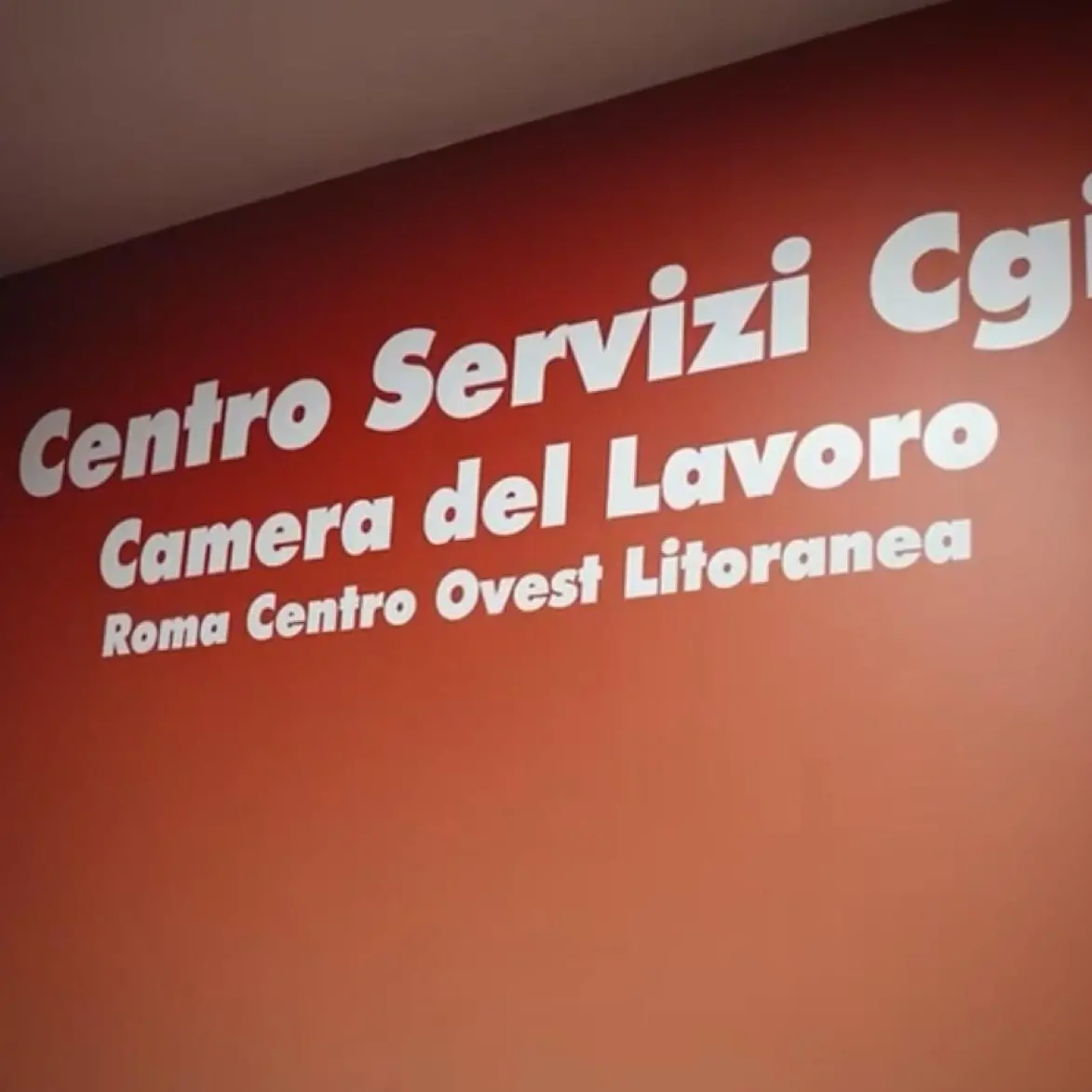 Roma, apre Centro servizi Cgil: un solo quadrato, 180 tutele