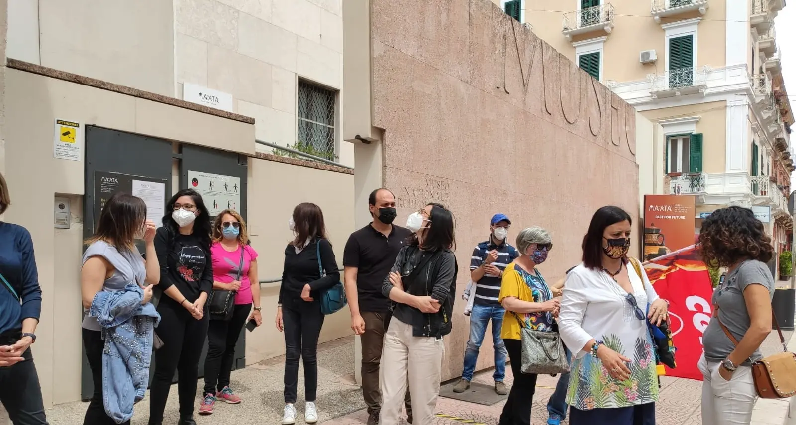 Protesta addetti servizi museali Nova Apulia: sbattuti fuori dopo vent'anni. Il nostro lavoro lo farà un'app
