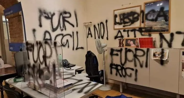 Università, scritte fasciste e omofobe nell'ufficio di una delegata Cgil