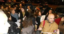 Protesta dei prof di Prato: i compiti li corregga il ministro