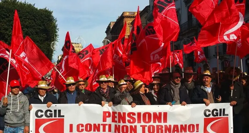 Previdenza, Sicilia: in migliaia in piazza