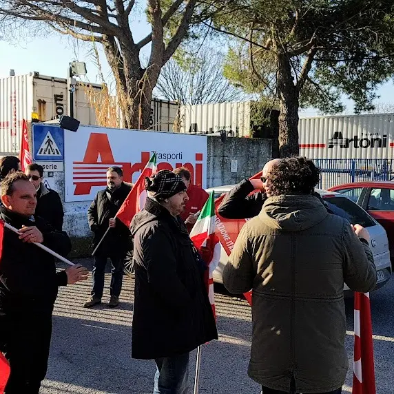 Sciopero Artoni: a Perugia oltre 50 posti di lavoro a rischio