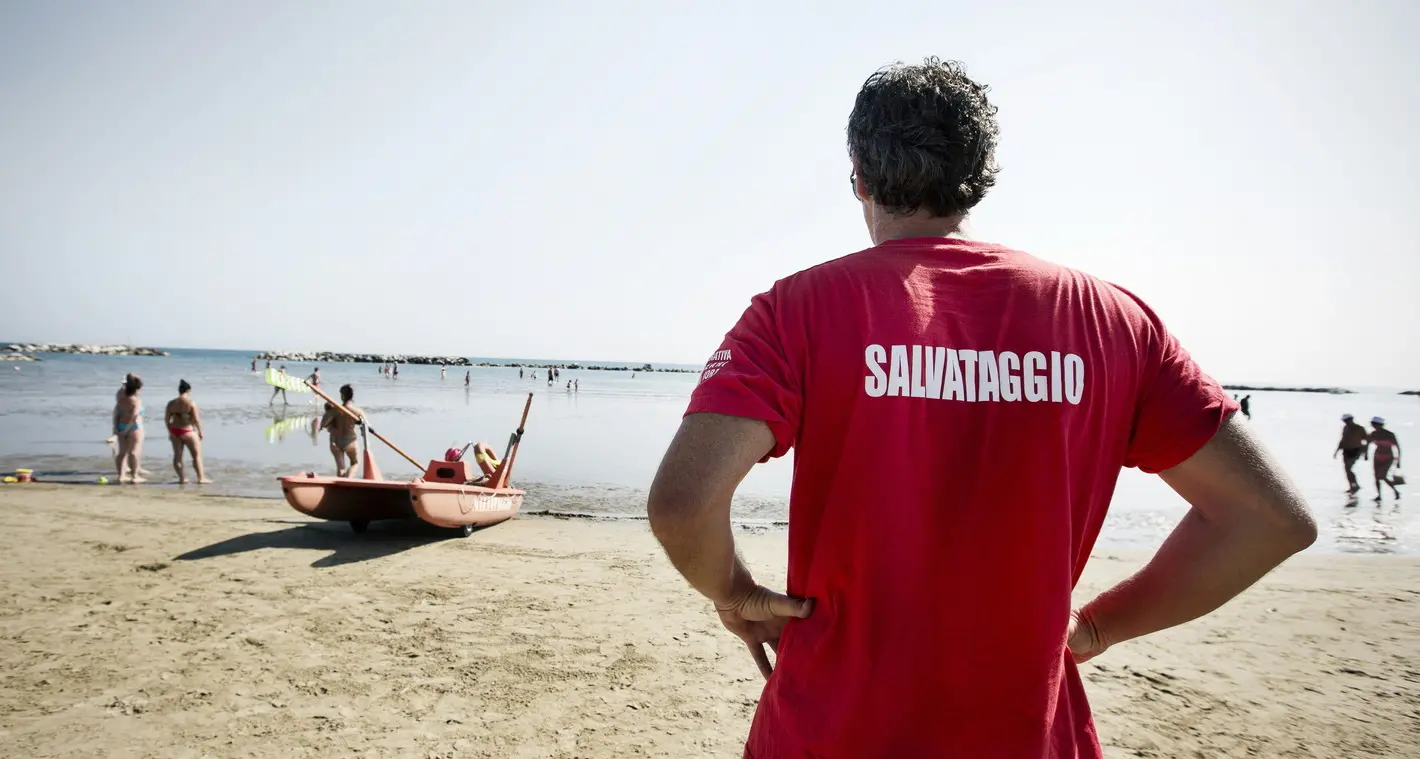 Rimini, il 9 agosto sciopero dei marinai di salvataggio
