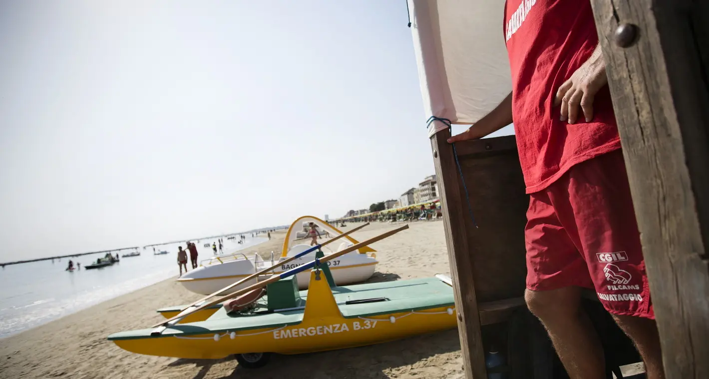 In spiaggia in Abruzzo per un turismo sostenibile