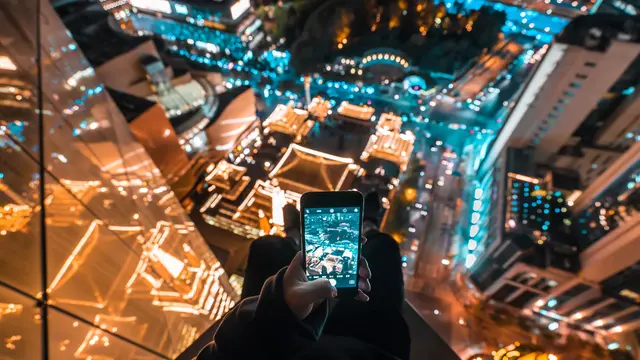 Intelligenza artificiale e lavoro, studiare ci salverà
