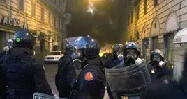Scontri a Roma e Torino, paura tra gli studenti