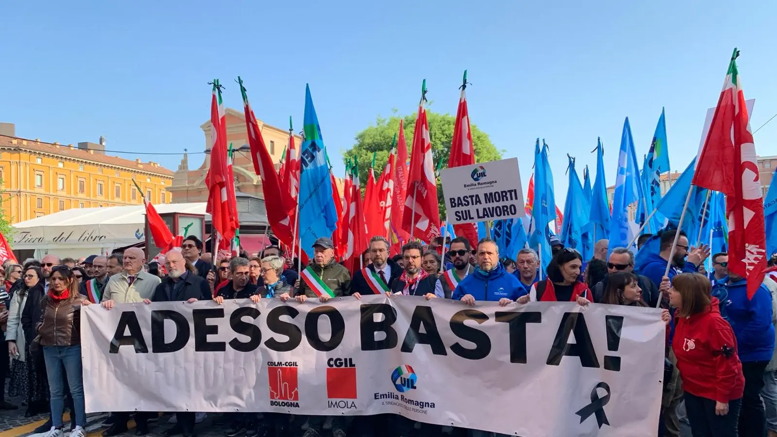 La manifestazione a Bologna