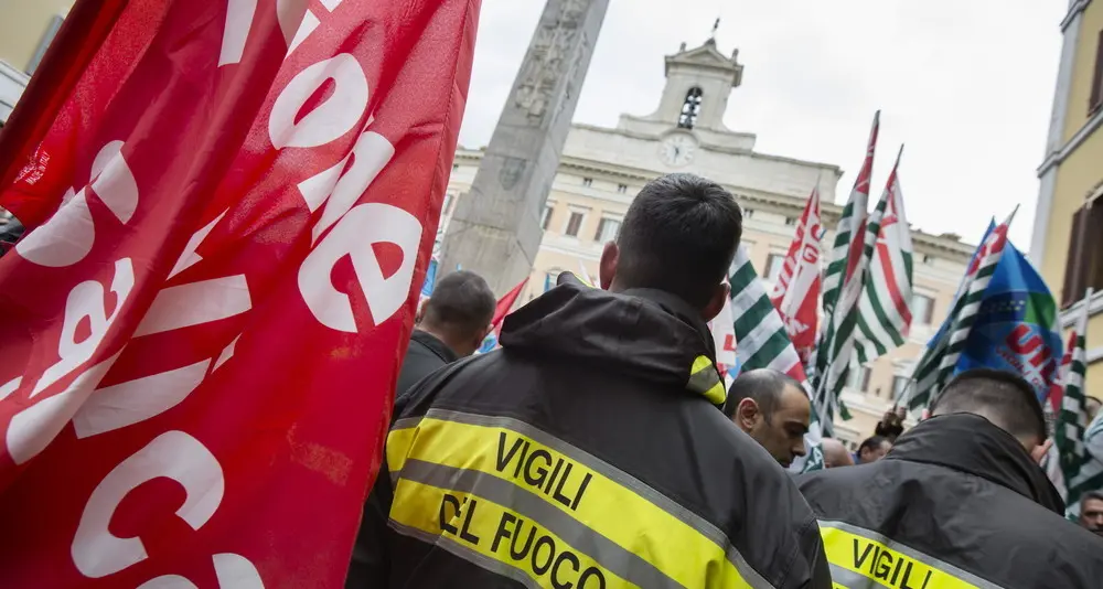 Fp Roma e Lazio, Vigili del Fuoco in stato di agitazione per la carenza di mezzi e personale