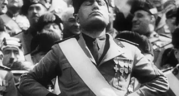 Mussolini e fumetto, fascista perfetto?